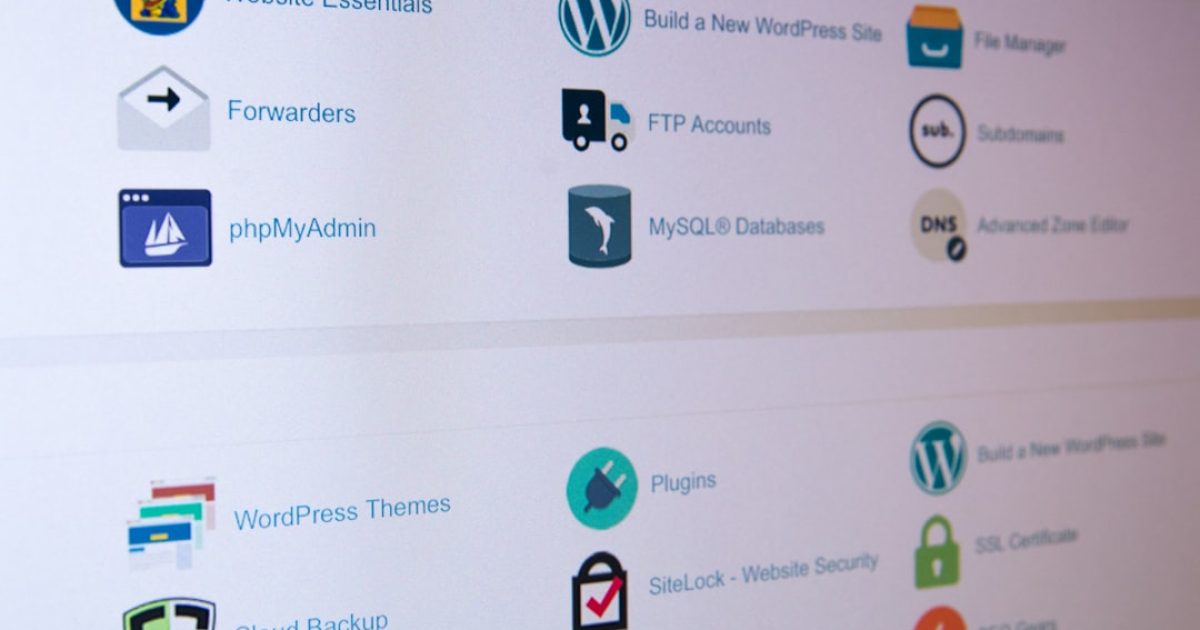 Cron Jobs no cPanel: Sintaxe, Erros Comuns e Debugging